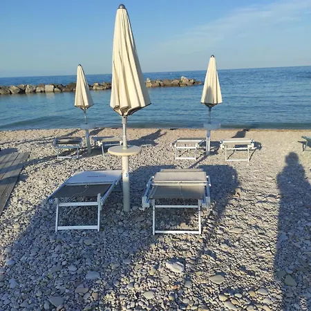 Mare, Casa Vacanze Dany's Педазо